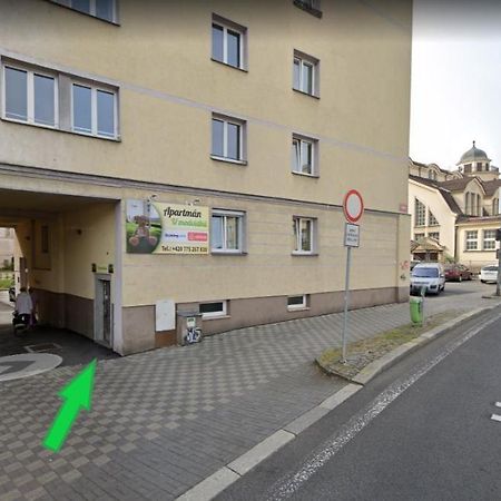 קרלובי וארי Apartment U Medvidka מראה חיצוני תמונה